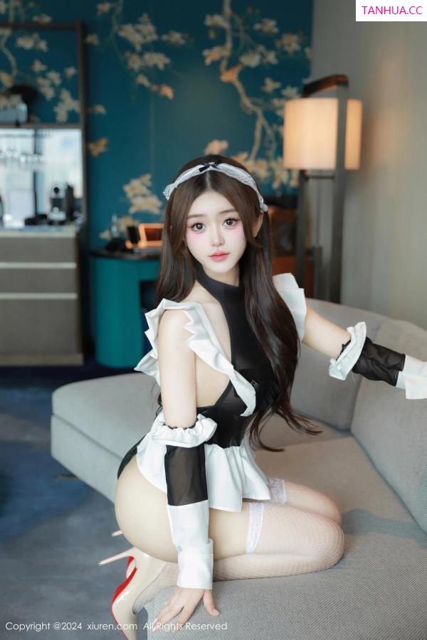   [XiuRen]高清写真图 2024.03.25 No.8282 媃柔rourou 丝袜美腿第72张图片